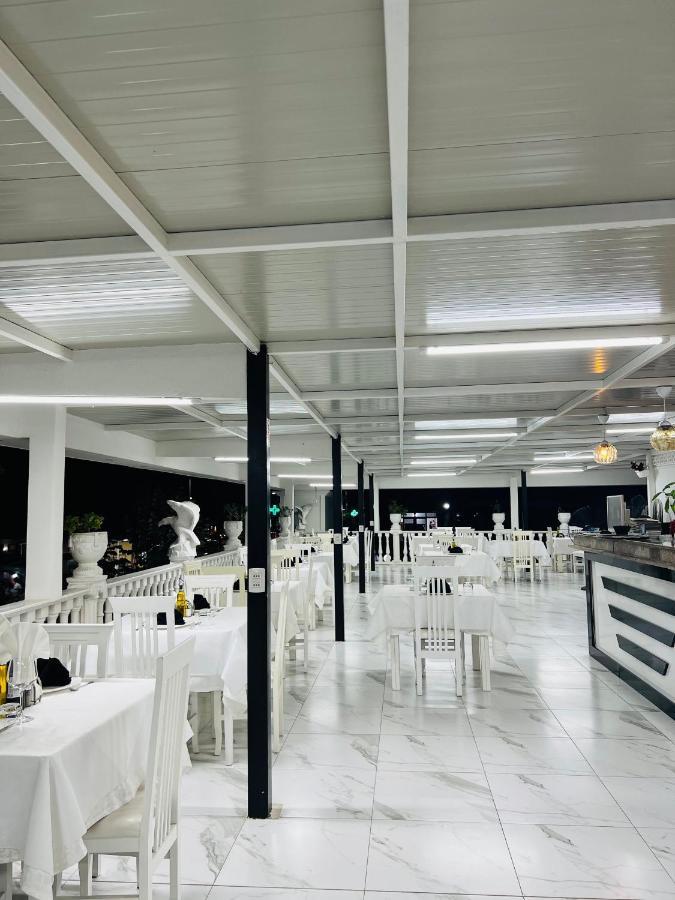 Ujvara Hotel غوليم المظهر الخارجي الصورة