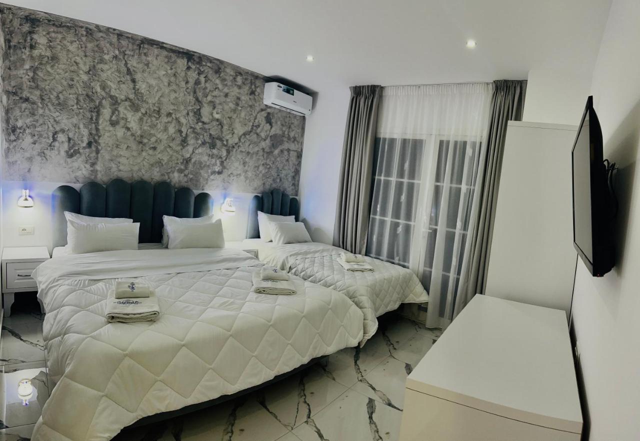 Ujvara Hotel غوليم المظهر الخارجي الصورة