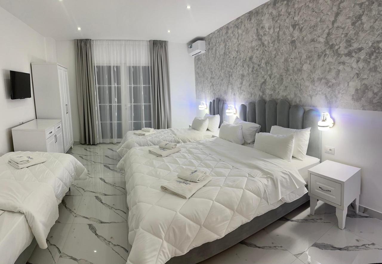 Ujvara Hotel غوليم المظهر الخارجي الصورة