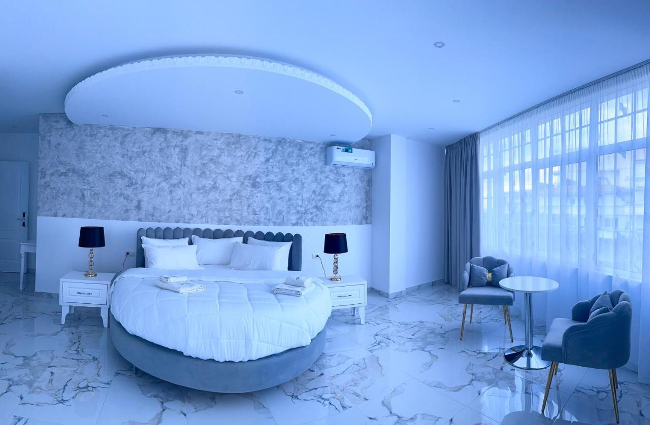 Ujvara Hotel غوليم المظهر الخارجي الصورة