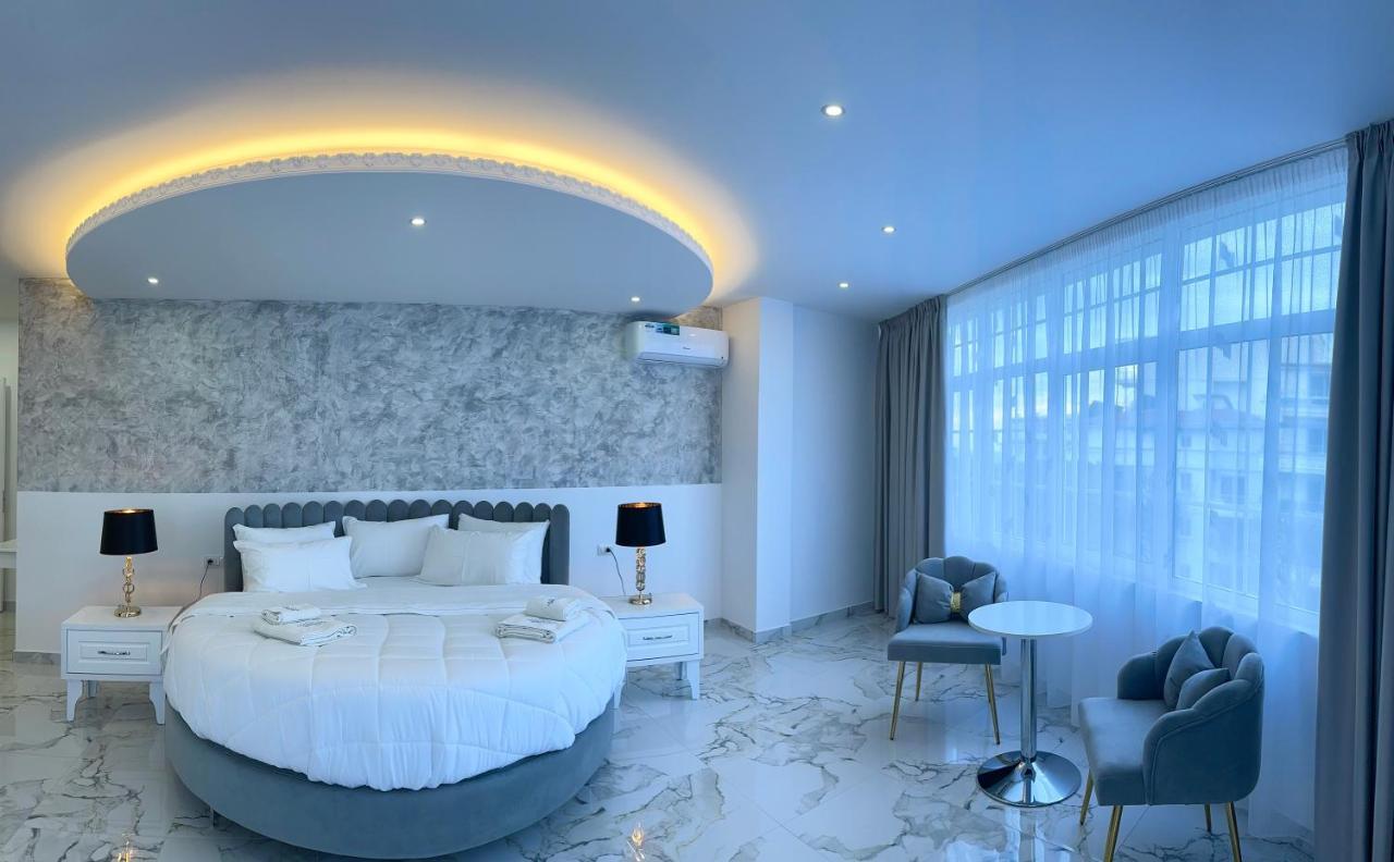 Ujvara Hotel غوليم المظهر الخارجي الصورة