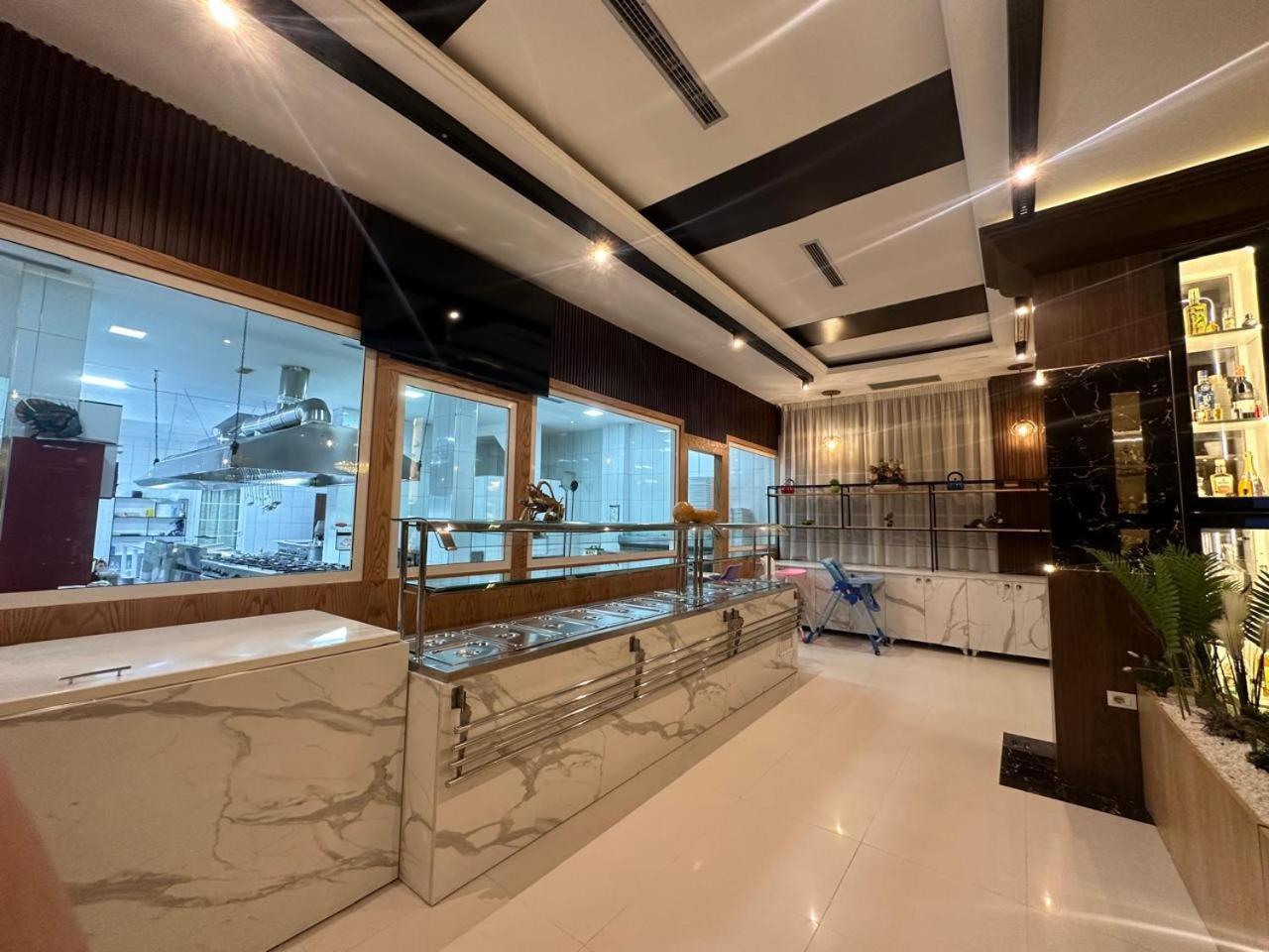 Ujvara Hotel غوليم المظهر الخارجي الصورة